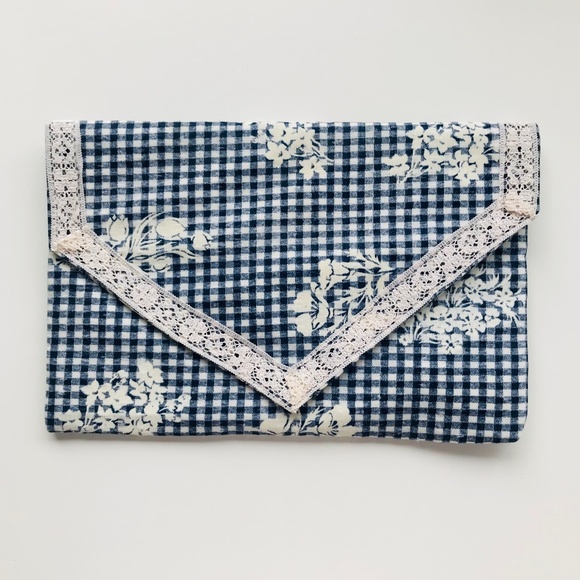 Vintage Handmade Blue & White Gingham Clutch with Floral Print - Picture 1 of 8